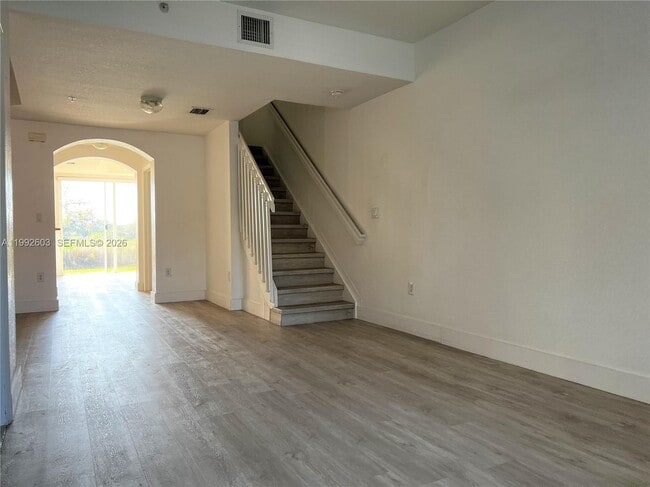 1088 SW 144th Ave in Pembroke Pines, FL - Building Photo - Building Photo