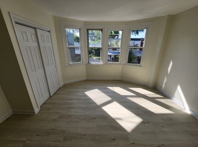 property at 348 W Queen Ln