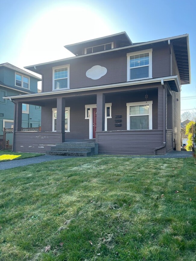 2410 Hoyt Ave in Everett, WA - Building Photo - Building Photo