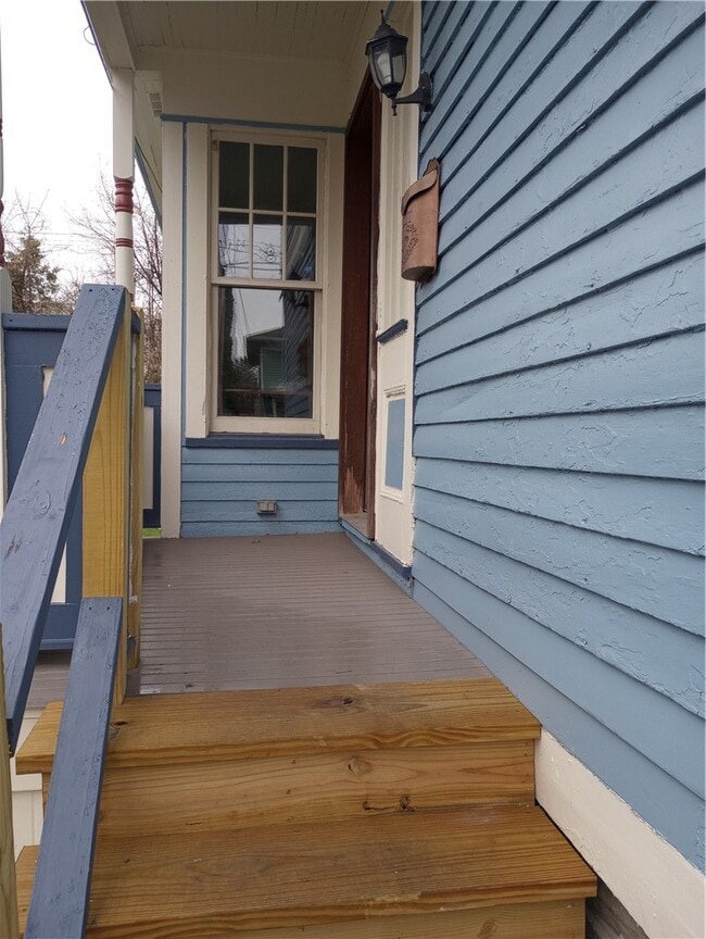 364 W Gray St in Elmira, NY - Building Photo - Building Photo