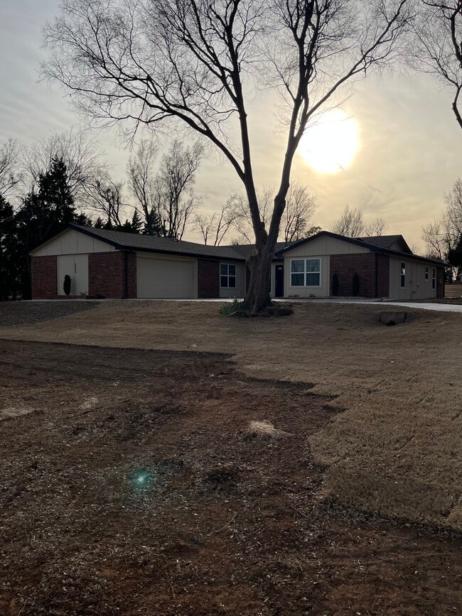 14301 S Western Ave in Edmond, OK - Building Photo - Building Photo