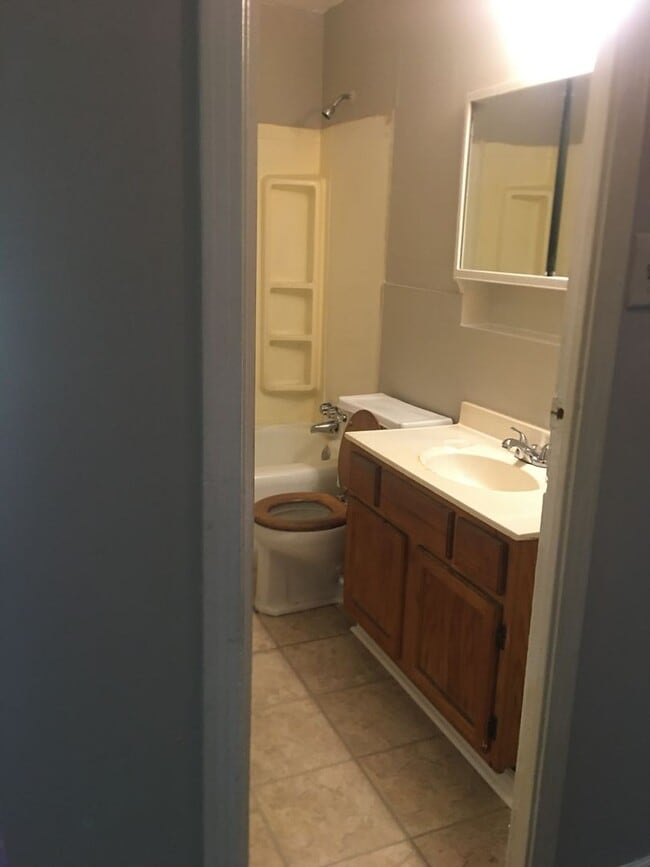 4764 Saratoga Rd in Millington, TN - Building Photo - Building Photo