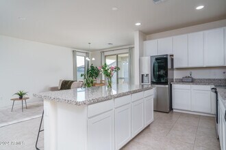 17945 W Monte Lindo Ln in Surprise, AZ - Building Photo - Building Photo