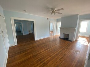 702 Maupas Ave in Savannah, GA - Building Photo - Building Photo