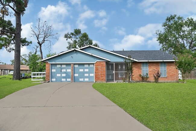 property at 12223 Woodcliff Dr