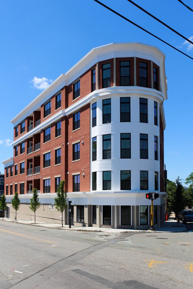 70 Prospect St in Somerville, MA - Building Photo - Building Photo