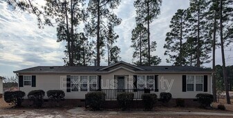 73 Forest Dr in Cameron, NC - Building Photo