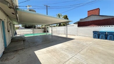 2828 Merritt Ave in Las Vegas, NV - Building Photo - Building Photo