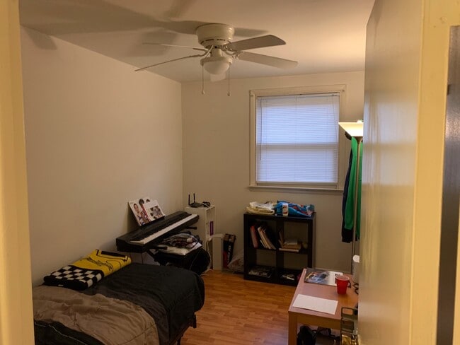 1620 Loney St-Unit -1 in Philadelphia, PA - Building Photo - Building Photo