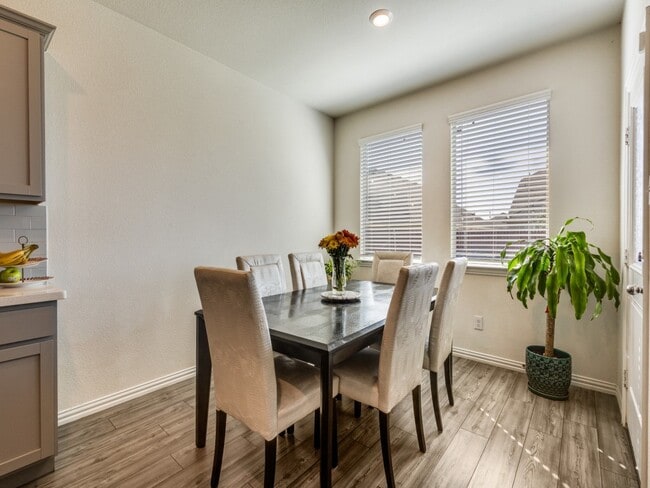 302 Pepperbark Ave in Princeton, TX - Building Photo - Building Photo