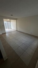 6609 Winfield Blvd in Margate, FL - Building Photo - Building Photo