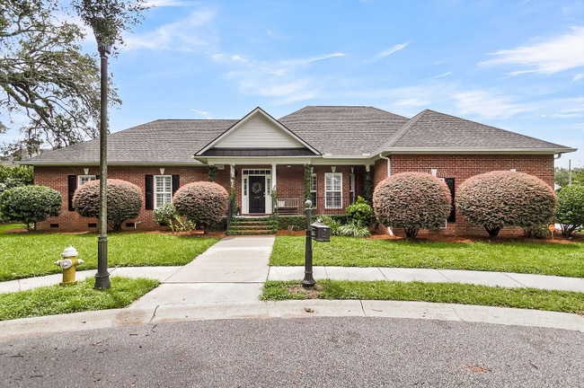 property at 5049 Spaniel Dr
