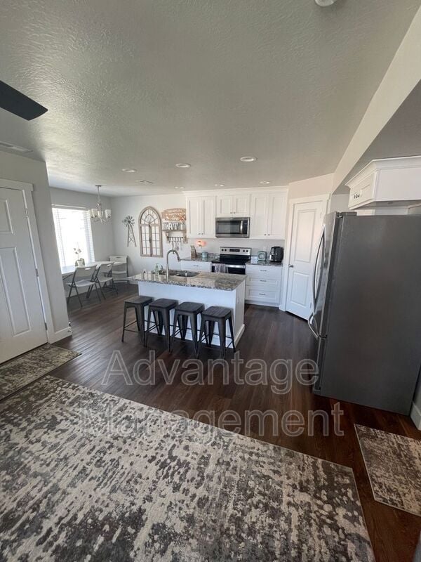 1010 N 20 E in Santaquin, UT - Building Photo - Building Photo