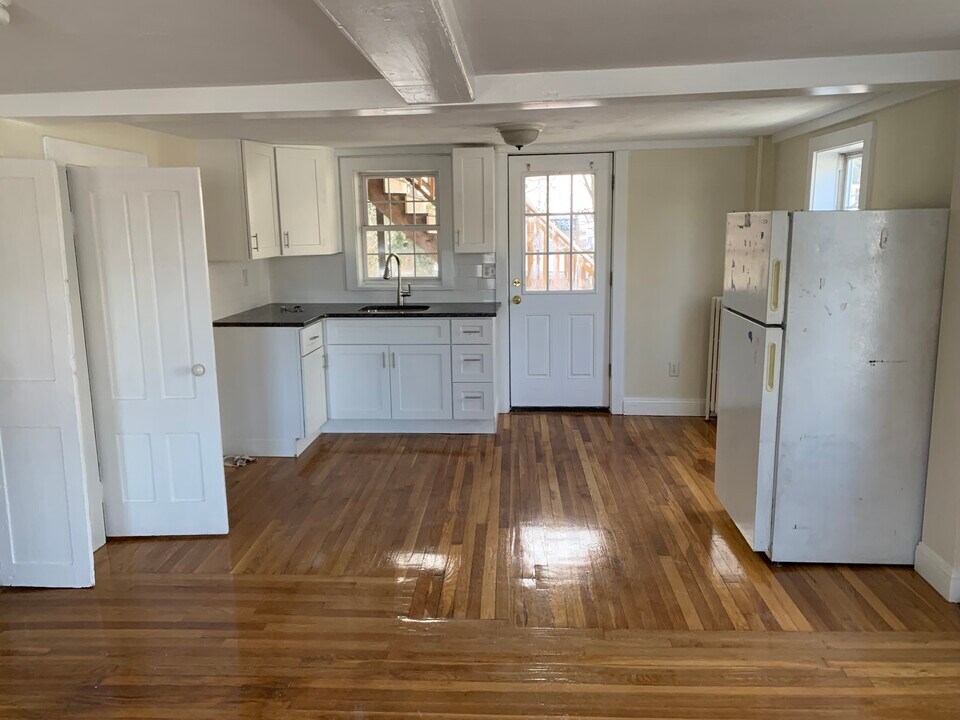 71 Hale St in Beverly, MA - Foto de edificio