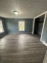 225 E Bergey St in Wadsworth, OH - Building Photo - Building Photo