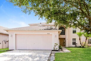 10420 Fly Fishing St in Riverview, FL - Building Photo
