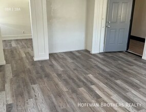 644 W 5th St in Los Angeles, CA - Foto de edificio - Building Photo