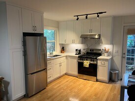 370 Richardson Way, Unit Mill Valley in-law unit in Mill Valley, CA - Building Photo