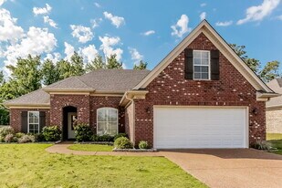 2665 Cherry Tree Dr in Southaven, MS - Building Photo