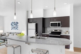 Vistara at SanTan Village in Gilbert, AZ - Building Photo