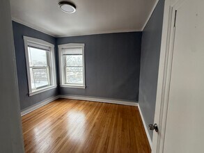 5440 W Huron St, Unit 3 in Chicago, IL - Building Photo - Building Photo