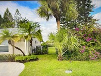 1799 Shower Tree Way in Wellington, FL - Building Photo - Building Photo