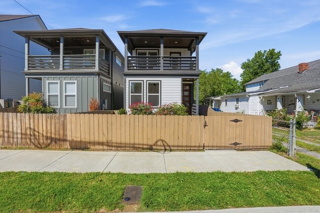property at 1911B 15th Ave N