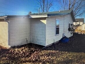 202 E South St in Mountain Grove, MO - Building Photo - Building Photo