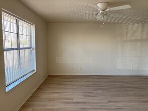 902 McDaniel Cir in Killeen, TX - Building Photo - Building Photo