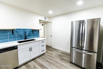 2016 S Granada Dr in Tempe, AZ - Building Photo - Building Photo