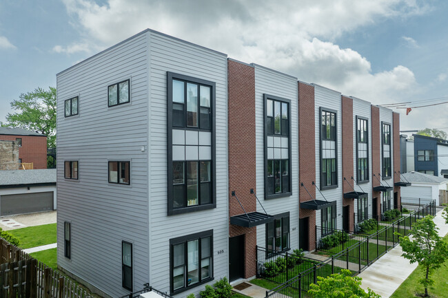 Harrison Row Townhomes