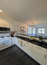 200 Whispering Pine Pl in Sultan, WA - Foto de edificio - Building Photo