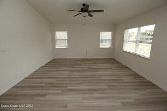604 Corbin Cir SW in Palm Bay, FL - Building Photo - Building Photo