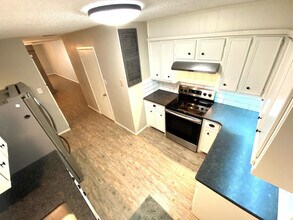 9818 Jordan Ave in Lubbock, TX - Building Photo - Building Photo