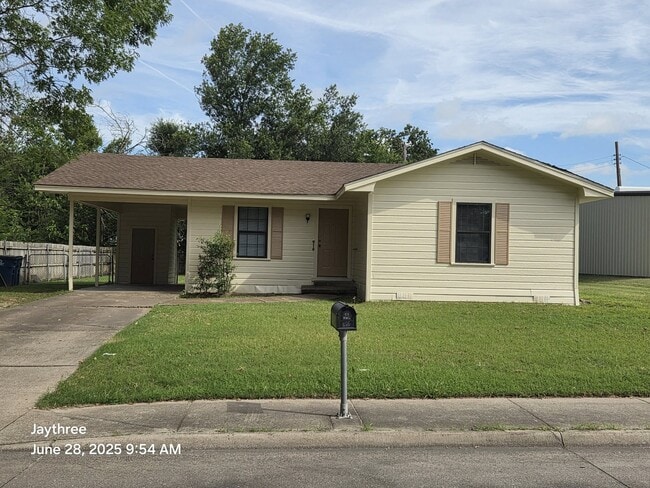 property at 226 Forrest Ln