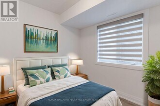 23 Hay Ln. in Barrie, ON - Building Photo - Building Photo