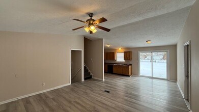 5933 Dollar Hide S Dr in Indianapolis, IN - Building Photo - Building Photo