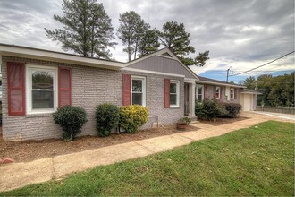 136 Corbin St in Lawrenceville, GA - Building Photo - Building Photo