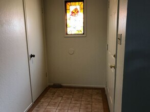 4500 Rio Poco Rd in Reno, NV - Building Photo - Building Photo