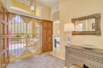 1232 Cam Diestro in Oro Valley, AZ - Building Photo - Building Photo