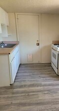 2018 Nancy St SW in Albuquerque, NM - Building Photo - Building Photo