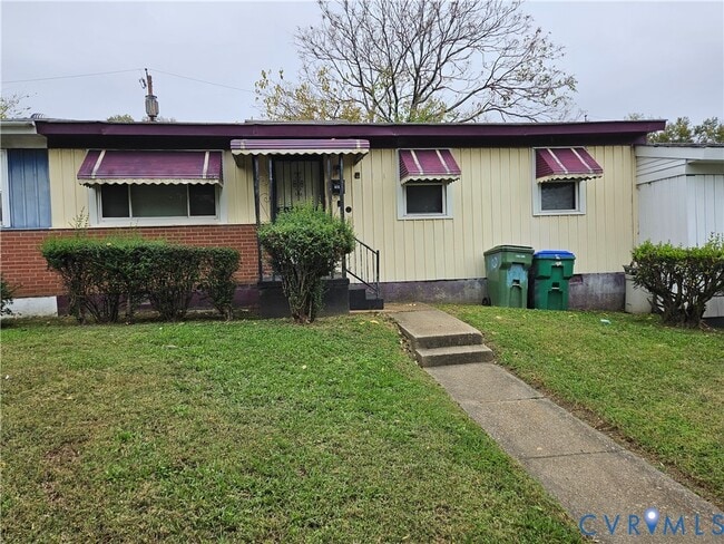 property at 1014 N Harrison St