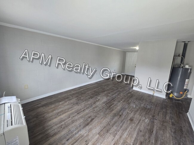property at 2801 Howell Ct