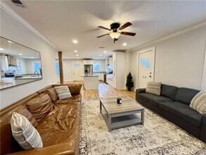 215 Whitehall Rd in Anderson, SC - Building Photo - Building Photo
