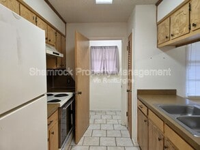913 Lancelot Cir in Hewitt, TX - Building Photo - Building Photo