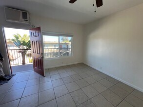 Fenway VI in Fallbrook, CA - Building Photo - Building Photo