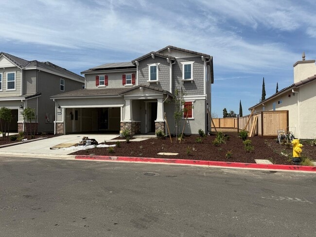 6317 Sun Haven St in Hughson, CA - Building Photo - Building Photo