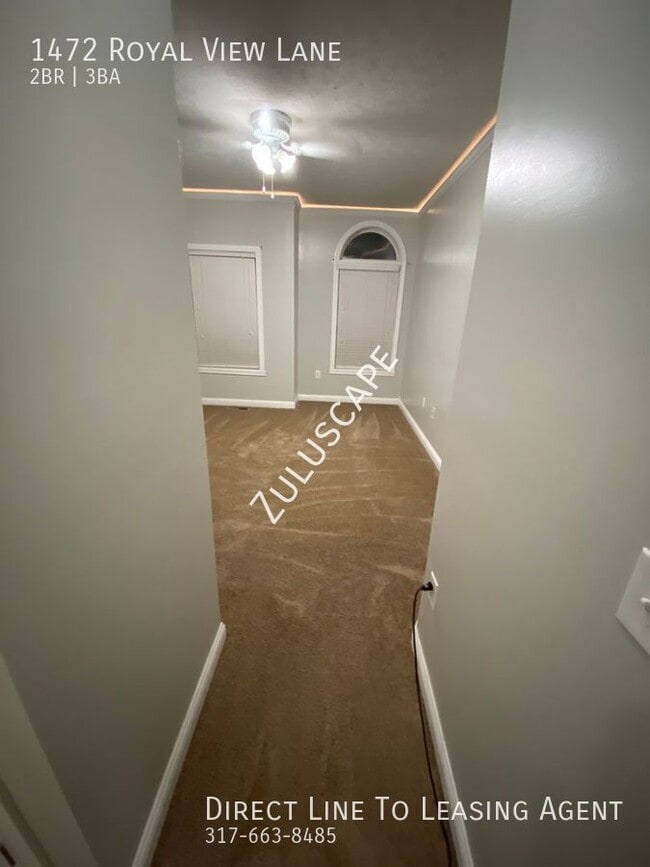 1472 Royal View Ln in Greenwood, IN - Building Photo - Building Photo