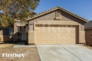 7908 Olympus Ave in Las Vegas, NV - Building Photo