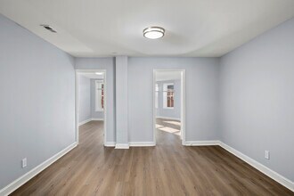 2207 Callow Ave in Baltimore, MD - Building Photo - Building Photo